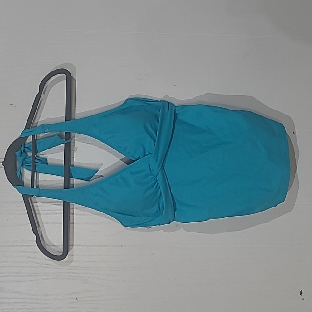 Athleta Womens Halter Tankini Top Size 32 D/DD Tall - Picture 5 of 5